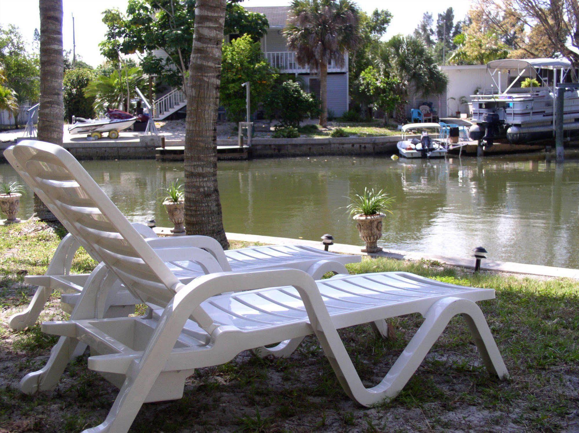 Hidden Harbor Suites Fort Myers Beach Exterior foto